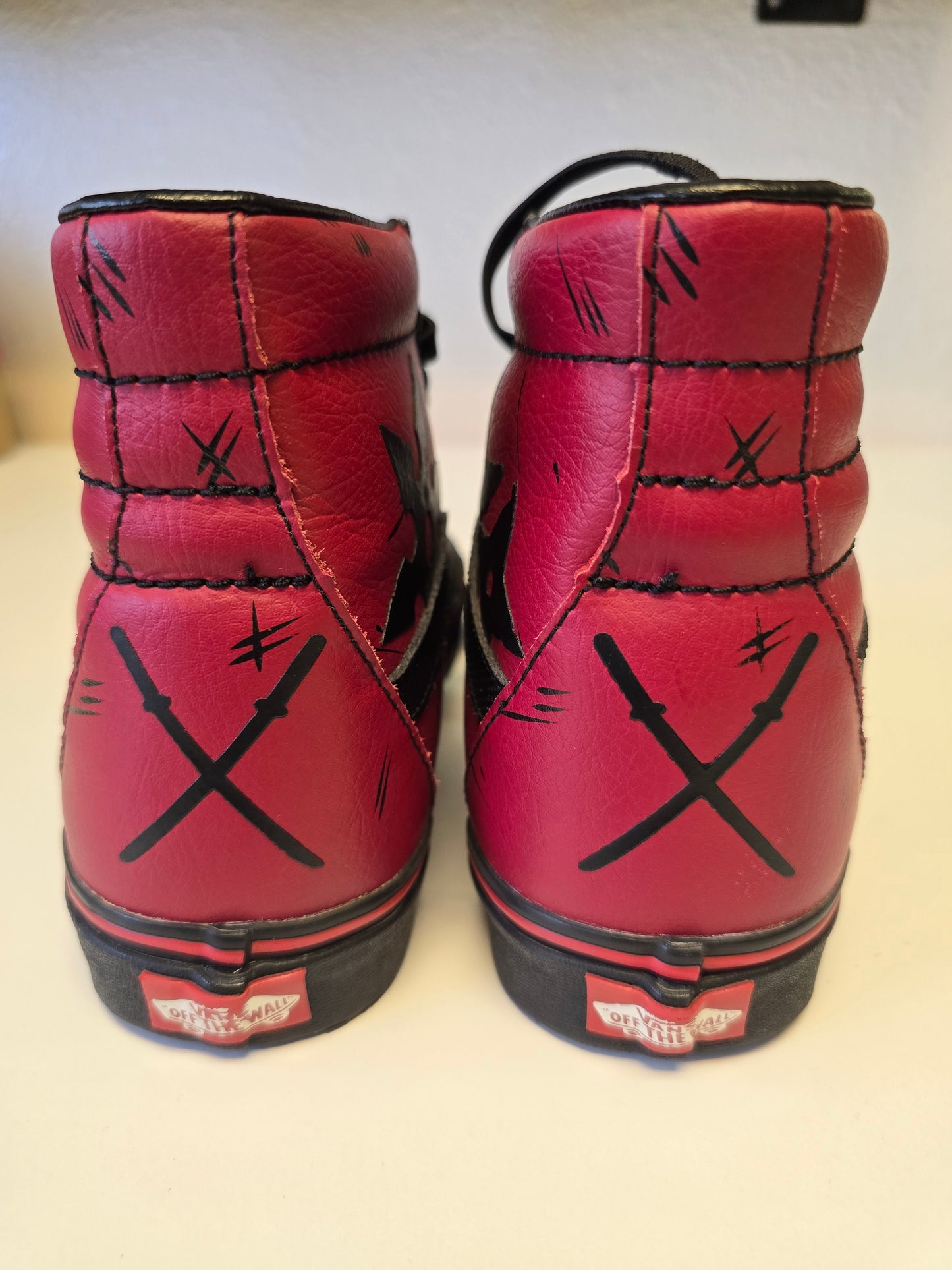 Van's X Marvel Deadpool Sneakers