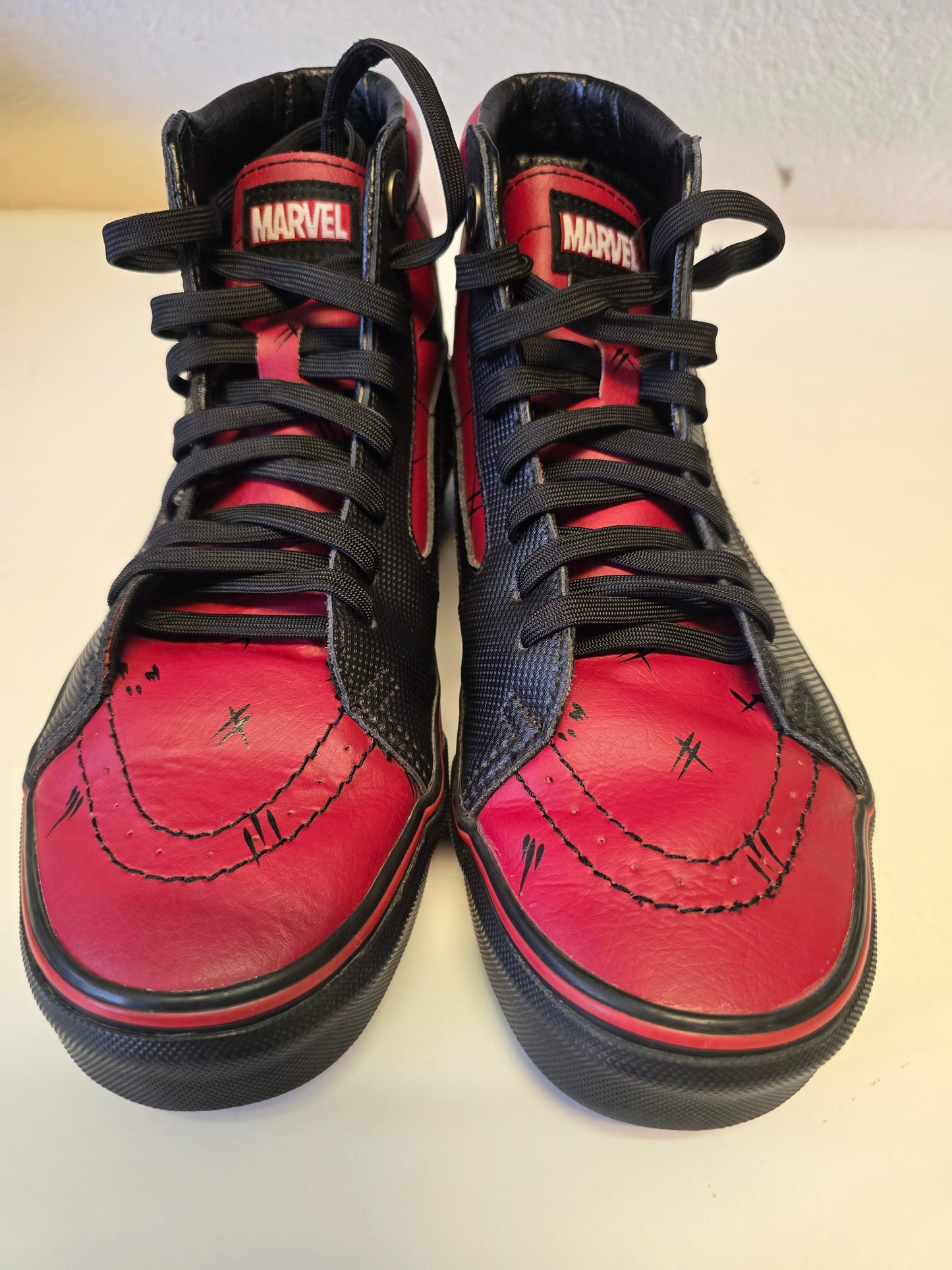Van's X Marvel Deadpool Sneakers